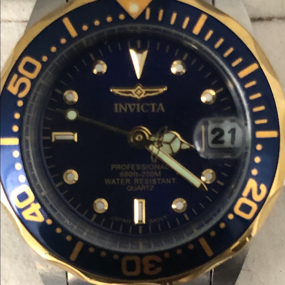 Women’s Invicta Professional Dive Water Resistant Blue Gold  and Silver Watch